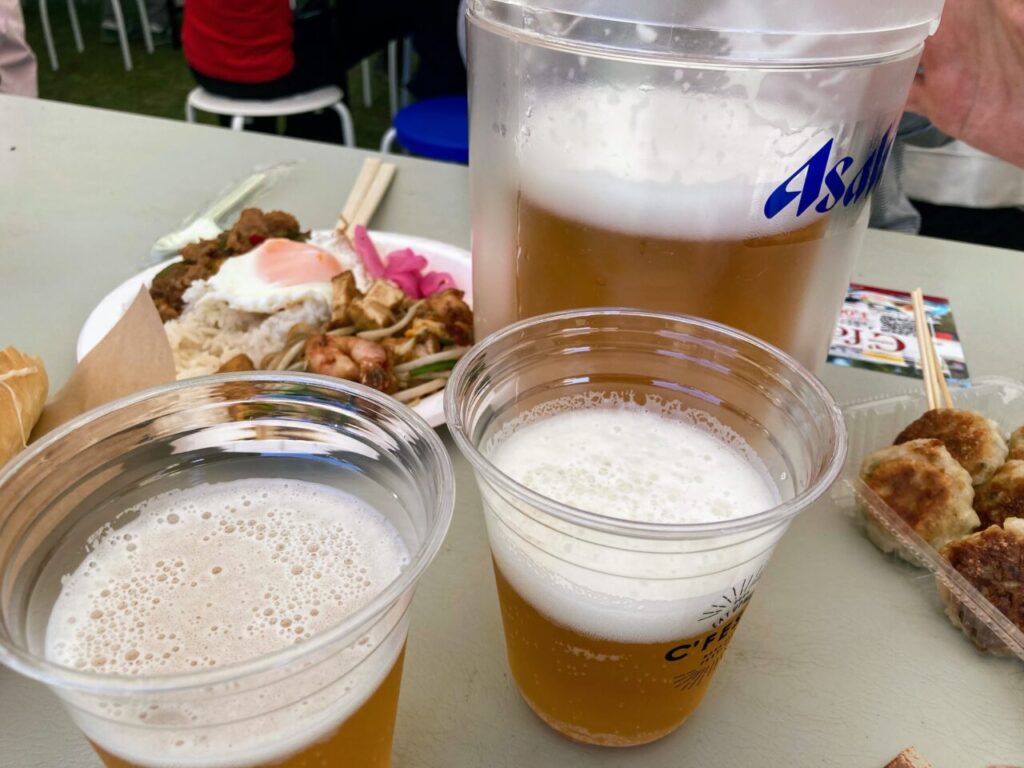 ビール、ピッチャー