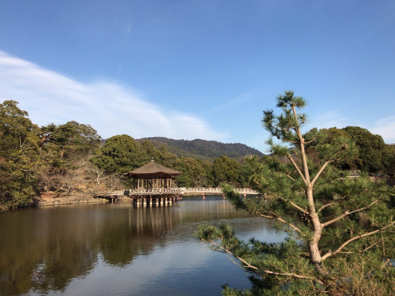 浮見堂