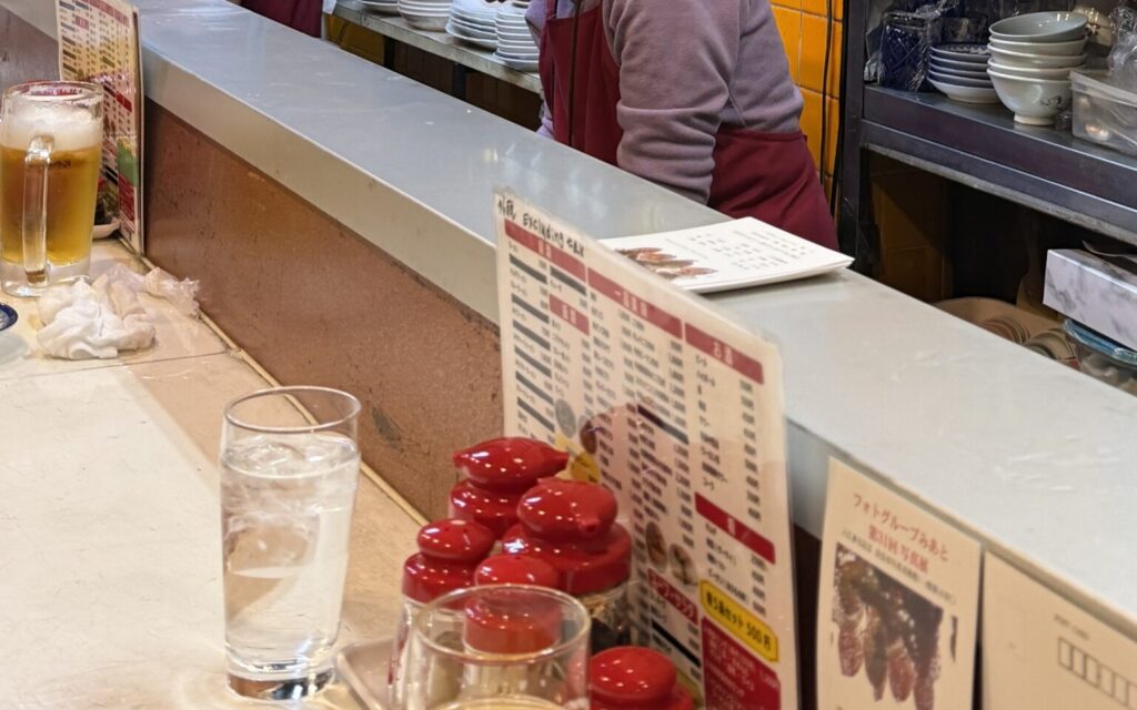 店内カウンター